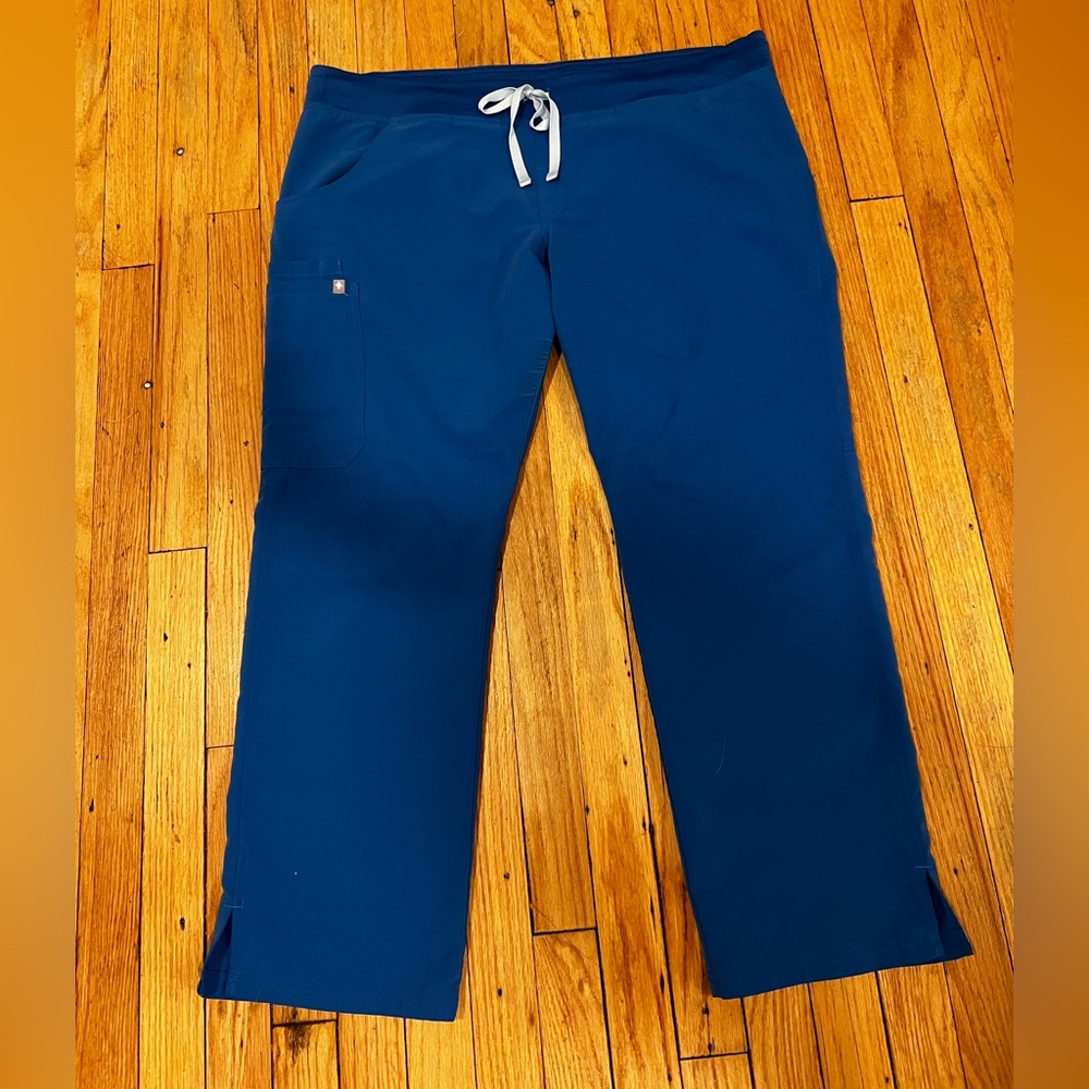Figs Women's Scrub Pants in Deep Blue with White Drawstring